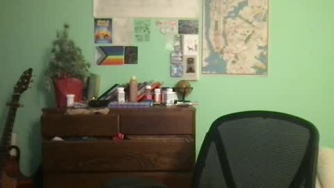 Esther Grey online show from 01.30.25