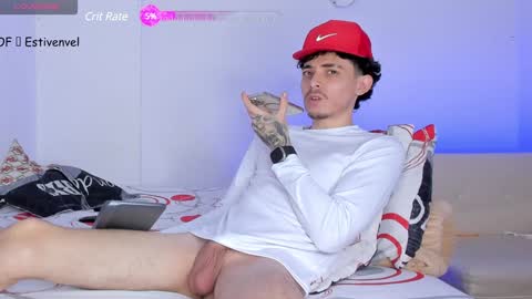 Snapshot of estivenvel chatting on 01.28.25 estivenvel online show from 01.28.25