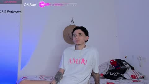 Snapshot of estivenvel chatting on 02.11.25 estivenvel online show from 02.11.25