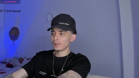 Snapshot of estivenvel chatting on 03.01.25 estivenvel online show from 03.01.25