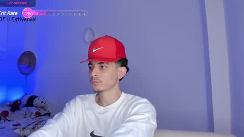 Snapshot of estivenvel chatting on 03.07.25 estivenvel online show from 03.07.25