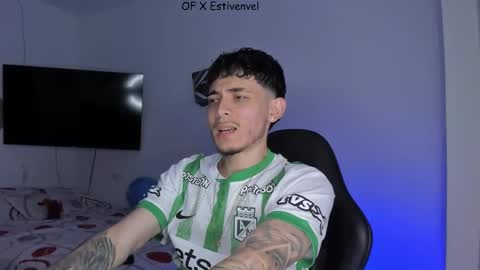 Snapshot of estivenvel chatting on 09.27.25 estivenvel online show from 09.27.25