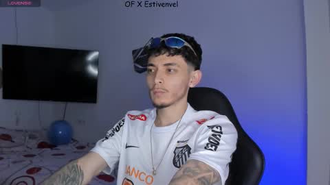 Snapshot of estivenvel chatting on 10.01.25 estivenvel online show from 10.01.25