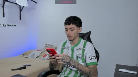 estivenvel online show from 02.22.26