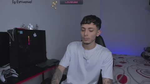 estivenvel online show from 03.12.26