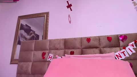 Estrella online show from 02.13.25