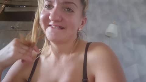 estrellawalters online show from 09.12.25