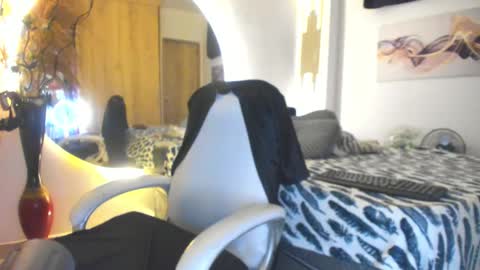 AmberDisny online show from 11.05.25