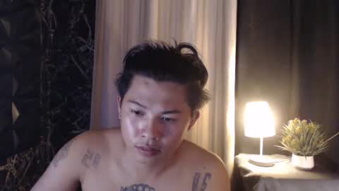 Snapshot of esward_tynn chatting on 09.23.25 im esward tynn online show from 09.23.25