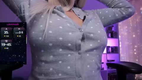 eternalmuse online show from 11.05.25