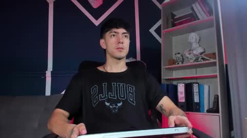 Etham online show from 11.19.25