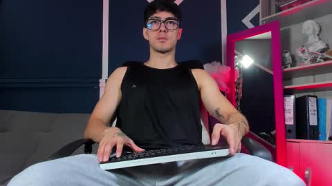 Etham online show from 11.28.25