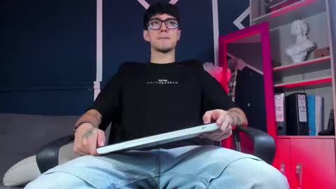 Etham online show from 12.01.25