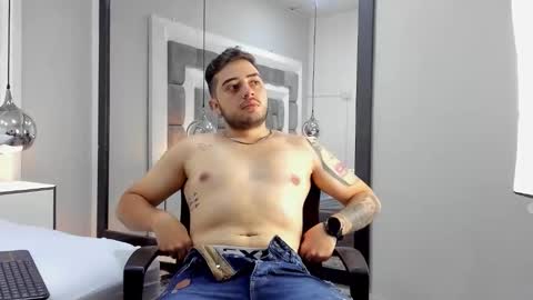 ethan_greys online show from 11.21.25