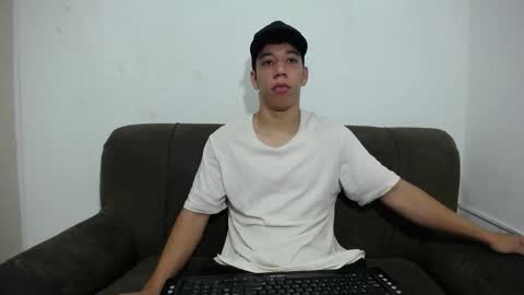 Ethan Noir online show from 02.12.25