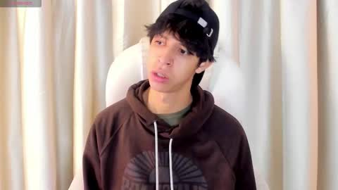 Snapshot of ethan_qop chatting on 03.19.26 Ethan online show from 03.19.26