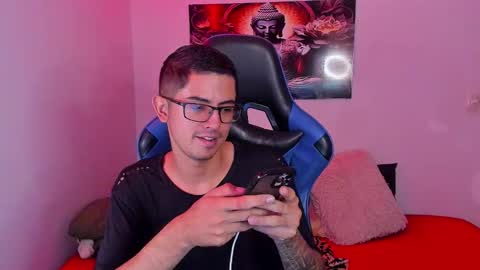 Snapshot of ethan_sai01 chatting on 12.03.25 ETHAN SAI online show from 12.03.25