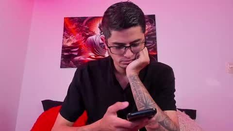 Snapshot of ethan_sai01 chatting on 12.04.25 ETHAN SAI online show from 12.04.25