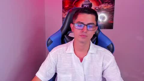 Snapshot of ethan_sai01 chatting on 12.16.25 ETHAN SAI online show from 12.16.25