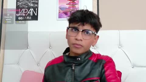 Snapshot of ethan_westt chatting on 11.07.25 Ethan online show from 11.07.25