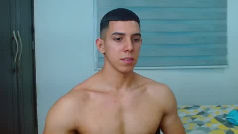 ethan_wright_ online show from 12.01.25