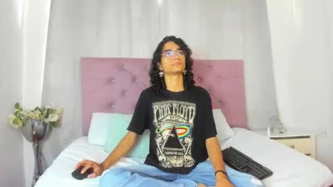 ethanblackwoodd online show from 10.21.25