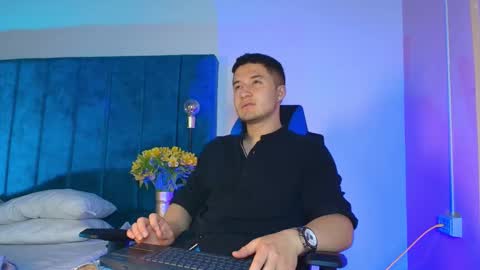 ethanconnor_ online show from 10.29.25