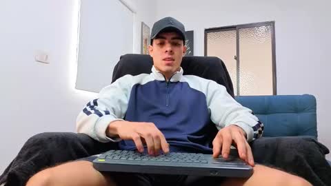 ethangreey1 online show from 02.15.26