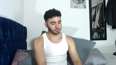 Snapshot of ethanhairy chatting on 02.07.25 Ethan online show from 02.07.25