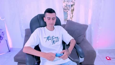 Ethan Boy online show from 04.02.26