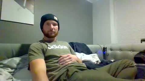 Snapshot of eugar81 chatting on 12.16.25 eugar81 online show from 12.16.25