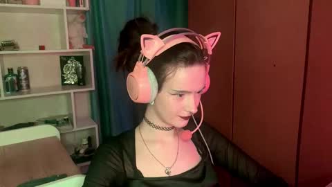 Snapshot of eunabiddlecome chatting on 02.24.26 Kate online show from 02.24.26