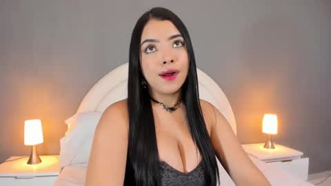 Snapshot of eva_bigboobs_ chatting on 02.26.25 EVA online show from 02.26.25