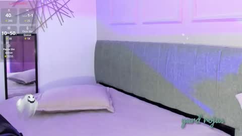 Eva  online show from 11.20.25