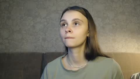 Snapshot of eva_calvin chatting on 12.04.24 Eva Calvin online show from 12.04.24