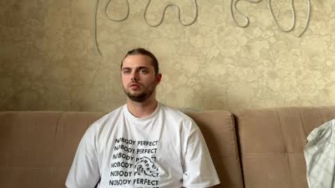 Eva Calvin online show from 04.17.26