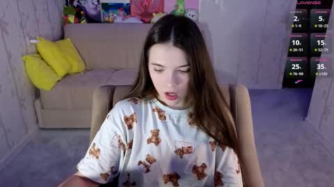 Snapshot of eva_davie chatting on 02.26.26 Eva online show from 02.26.26