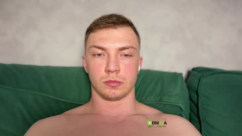 Eva and Iron online show from 04.20.26