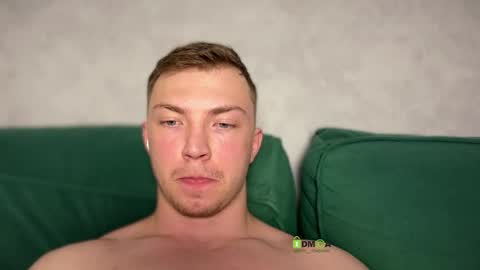 Eva and Iron online show from 04.21.26