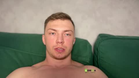 Eva and Iron online show from 04.22.26