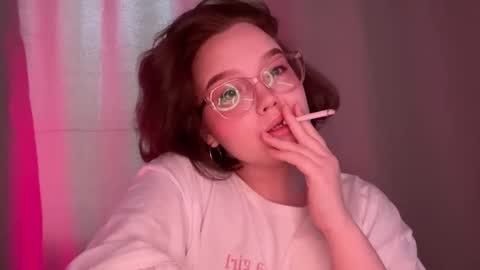 eva_kittenn online show from 11.17.25