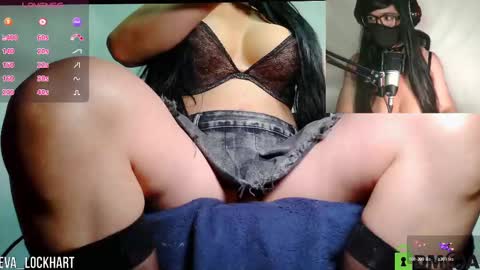 Snapshot of eva_lockhart chatting on 11.09.25 Eva online show from 11.09.25