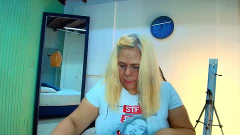 eva_love49 online show from 03.18.26