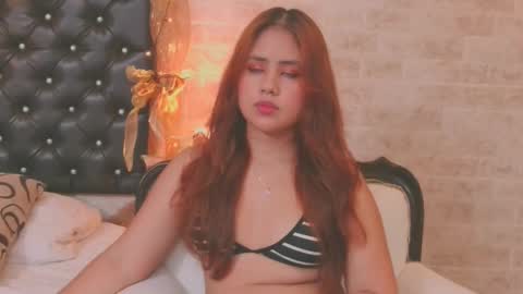 eva_luz1 online show from 12.20.25