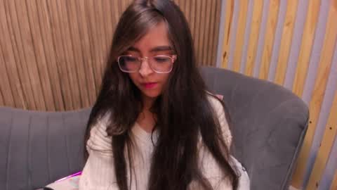 Snapshot of eva_macalliter chatting on 02.07.25 Angelinne online show from 02.07.25