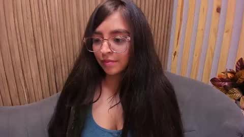 Snapshot of eva_macalliter chatting on 02.12.25 Angelinne online show from 02.12.25