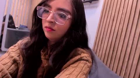 Snapshot of eva_macalliter chatting on 09.29.25 Angelinne online show from 09.29.25