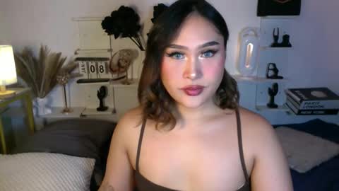 Queen Eva Mazikeen online show from 01.09.26