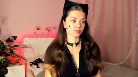 Eva online show from 10.30.25