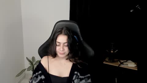 eva_monn online show from 12.30.24